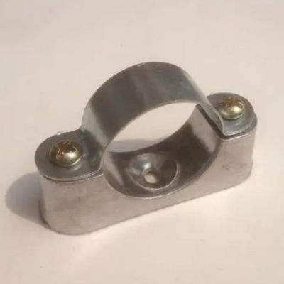 نصب پایدار زین های لوله فولادی ضد زنگ 32 میلی متری 25 میلی متر گواهی ISO9001
